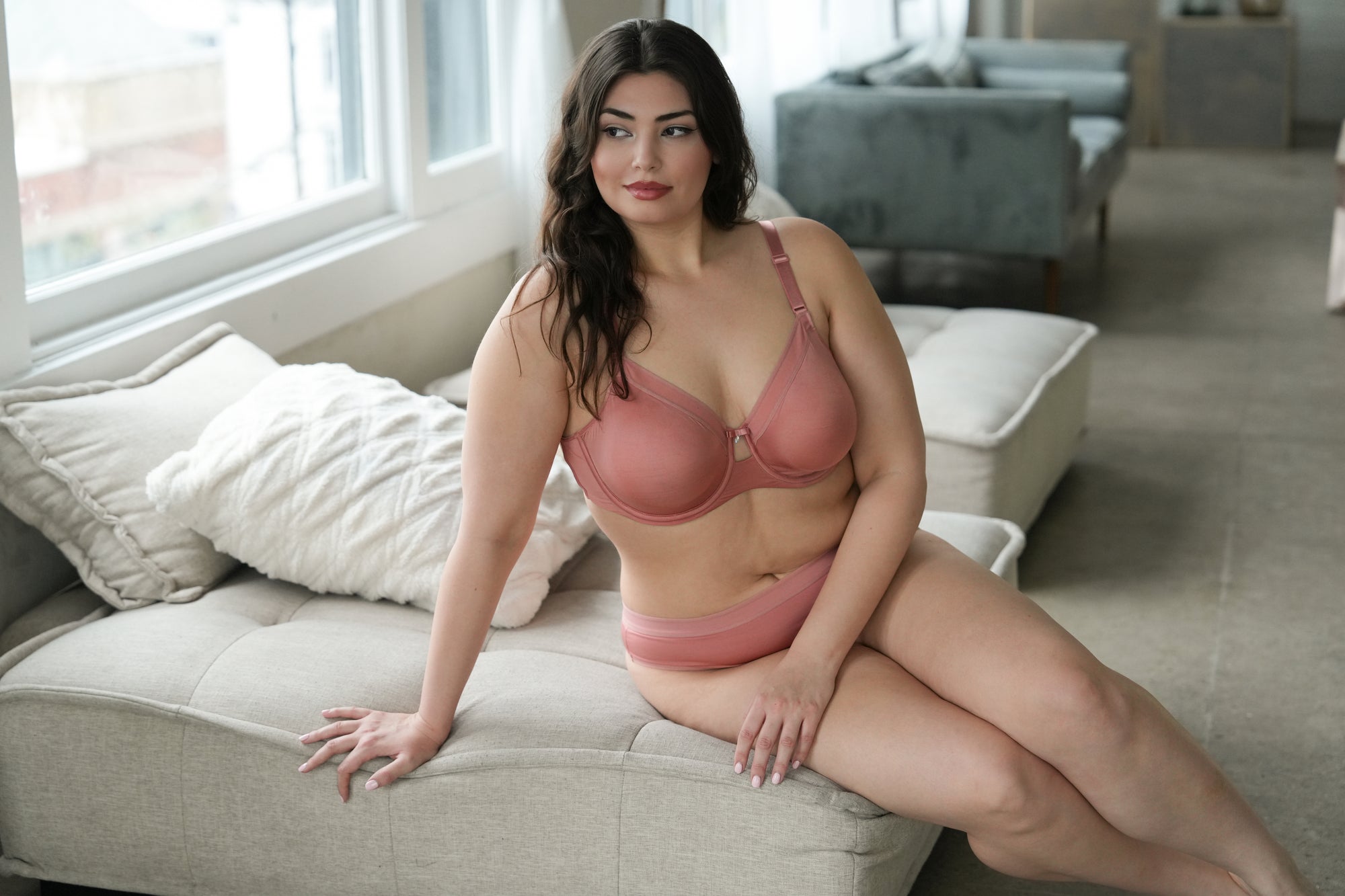 How to Choose the Right Lingerie Size - Chérie Amour