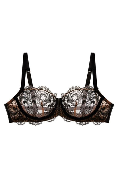 dita-von-teese-balcony-nom-de-