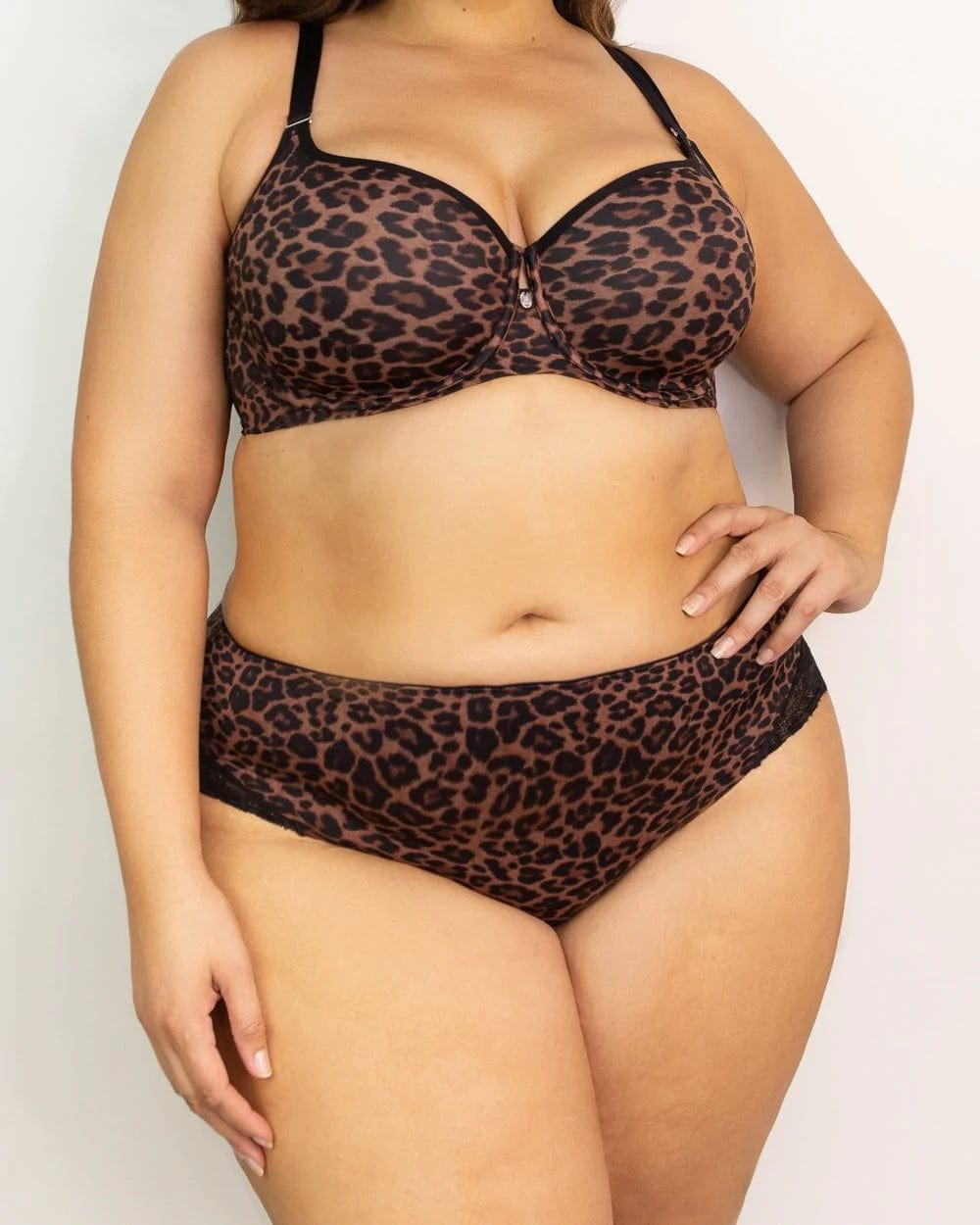 Curvy Couture Lingerie Designer Leo / M Tulip Lace Hipster- Designer Leo