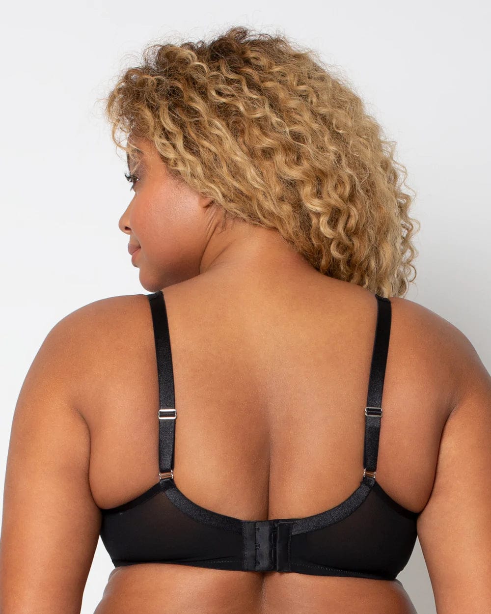 Curvy Love Plus Size Women Plunge Lightly Padded Bra - Buy Curvy