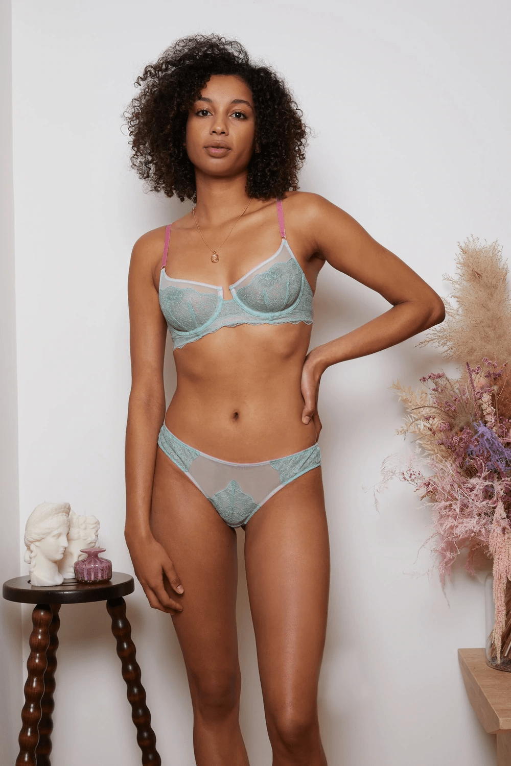lace bra and pants