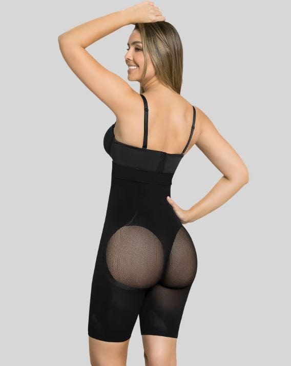 Leonisa Shapewear Invisible Extra High-Waisted Shaper Short - Black