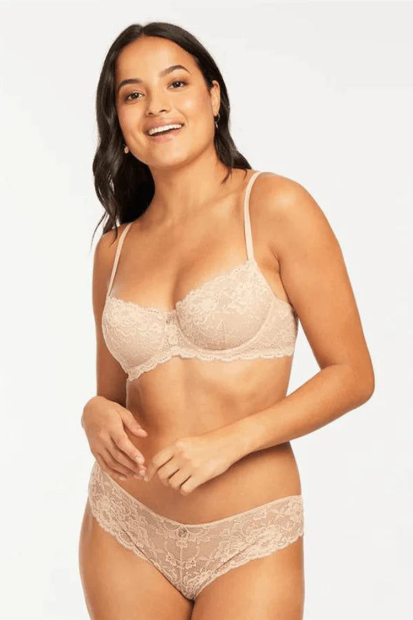 Montelle Lingerie Sand / 30 C Flirt Demi Lace Bra- Sand